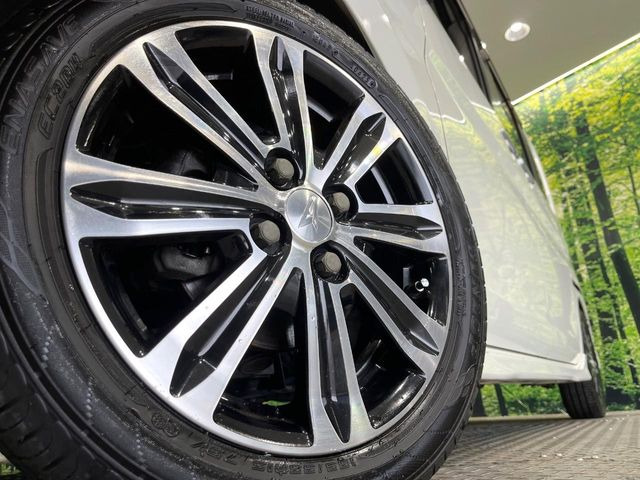 �y15�C���`�A���~�z�C�[���z�O�ςɃ}�b�`�����A���~�z�C�[���𑕒����Ă���܂��B�e��A���~�z�C�[����A�X�^�b�h���X�^�C�����戵�����Ă���܂��B���񂲑��k����������