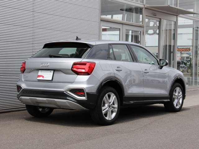 Q235 TFSI アドバンスド