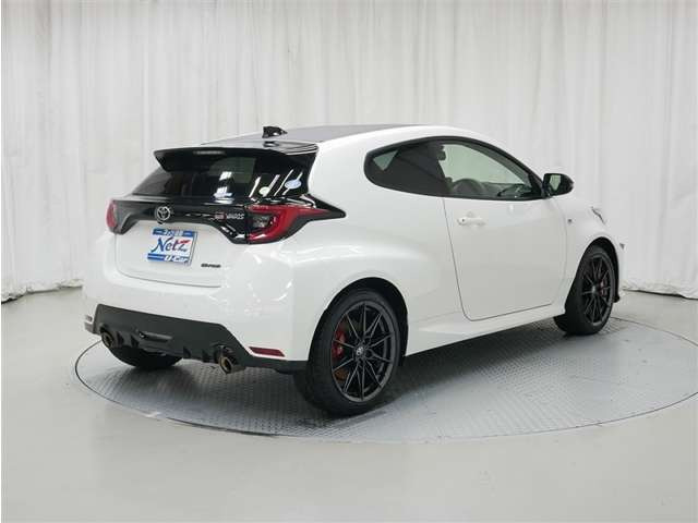 GRヤリス1.6 RZ ハイ パフォーマンス 4WD