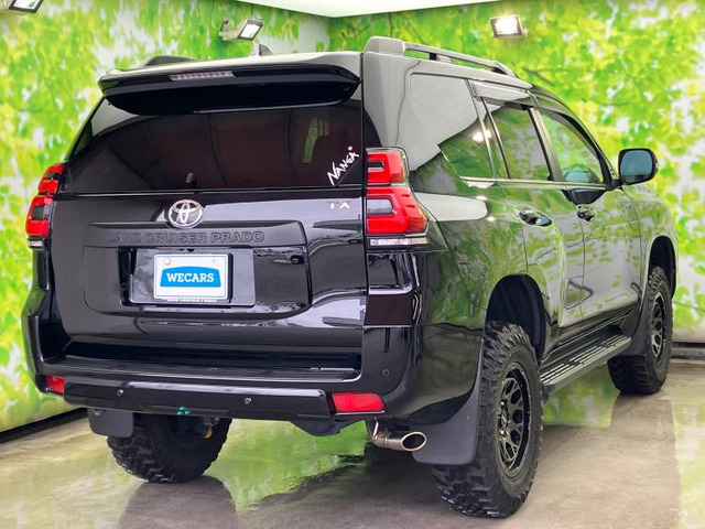 ランドクルーザープラド2.7 TX Lパッケージ マットブラック エディション 4WD