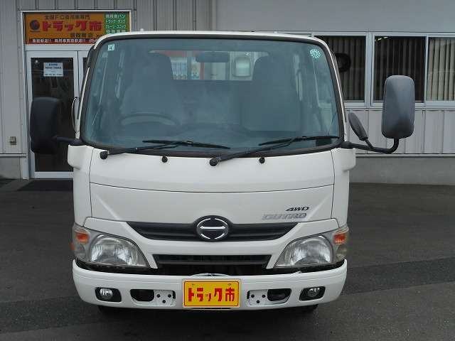 デュトロ4.0 ダブルキャブ セミロング 高床 ディーゼル 4WD