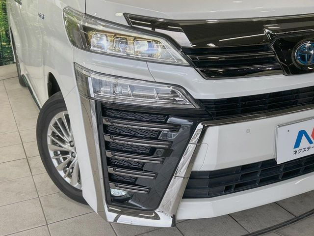 �y�O��LED�w�b�h���C�g�z�X�^�C���b�V���Ȍ����ڂ̎O��LED�w�b�h���C�g�𑕔���X�^�C�������łȂ��A��Ԃ̑��s�����E�ǍD�ň��S���Ă���肢�������܂��B