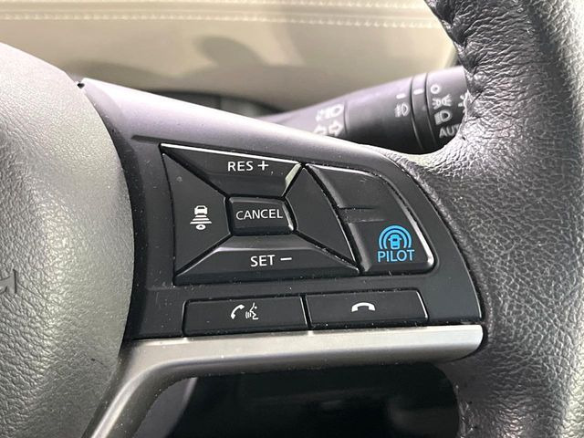 セレナ1.2 e-POWER ハイウェイスターV