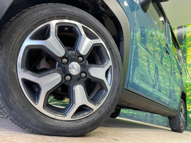 �y15�C���`�A���~�z�C�[���z�O�ςɃ}�b�`�����A���~�z�C�[���𑕒����Ă���܂��B�e��A���~�z�C�[����A�X�^�b�h���X�^�C�����戵�����Ă���܂��B���񂲑��k����������