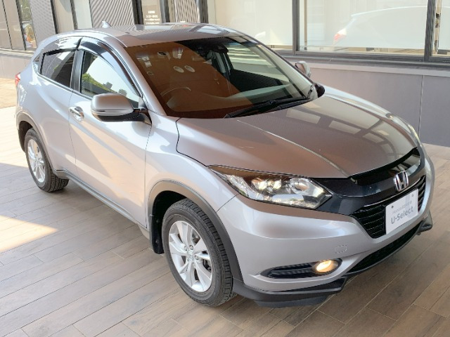 ヴェゼル1.5 X ホンダセンシング 4WD