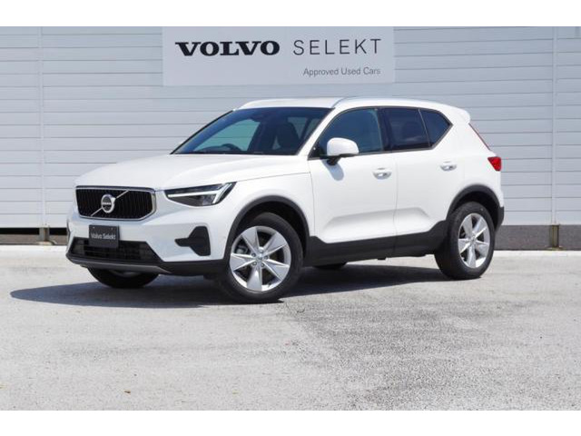 XC40プラス B3