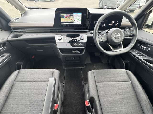 セレナ2.0 ハイウェイスターV 4WD
