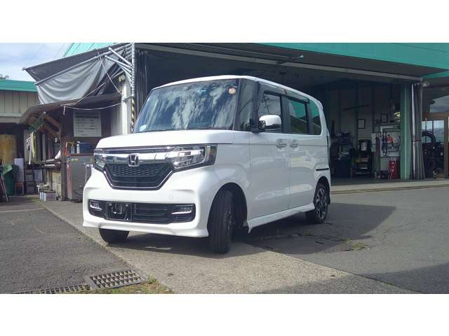 N-BOXカスタムG L ターボ ホンダセンシング 4WD