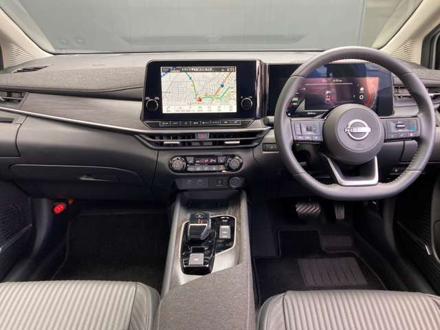 ノートオーラ1.2 G レザーエディション