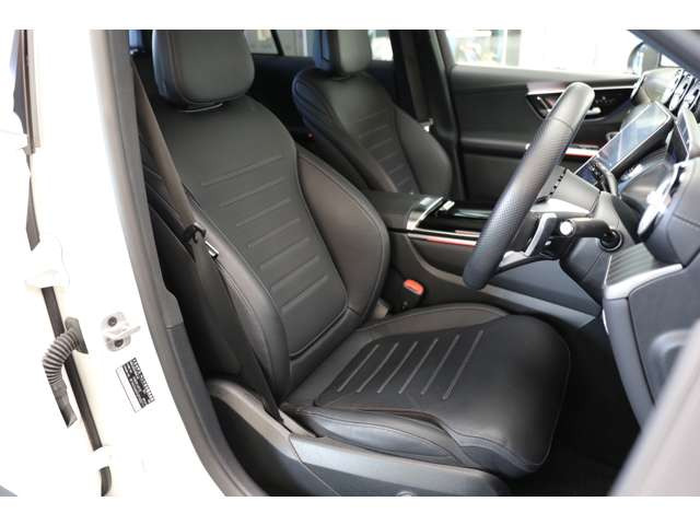 GLC220d 4マチック (ISG) AMGラインパッケージ  4WD