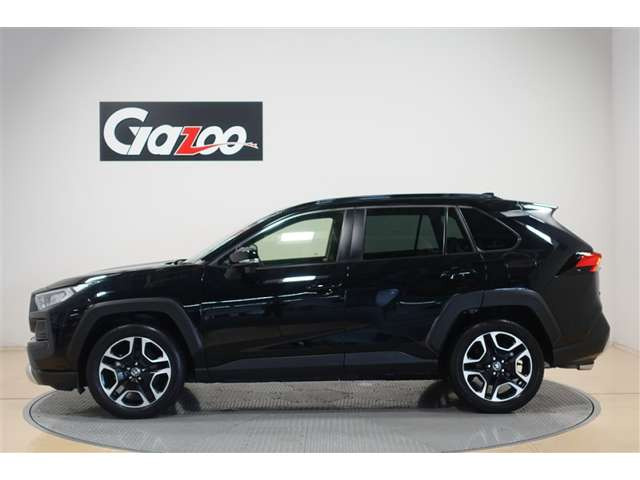 RAV42.0 アドベンチャー 4WD