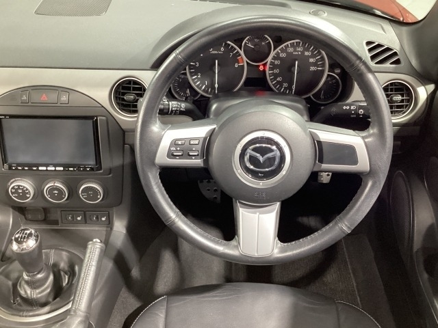 ロードスター2.0 RS RHT