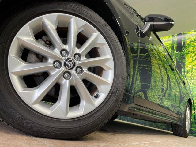 �y����16�C���`�A���~�z�C�[���z�O�ςɃ}�b�`���������A���~�z�C�[���𑕒����Ă���܂��B�e��ЊO�A���~�z�C�[����A�X�^�b�h���X�^�C�����戵�����Ă���܂��B���񂲑��k����������