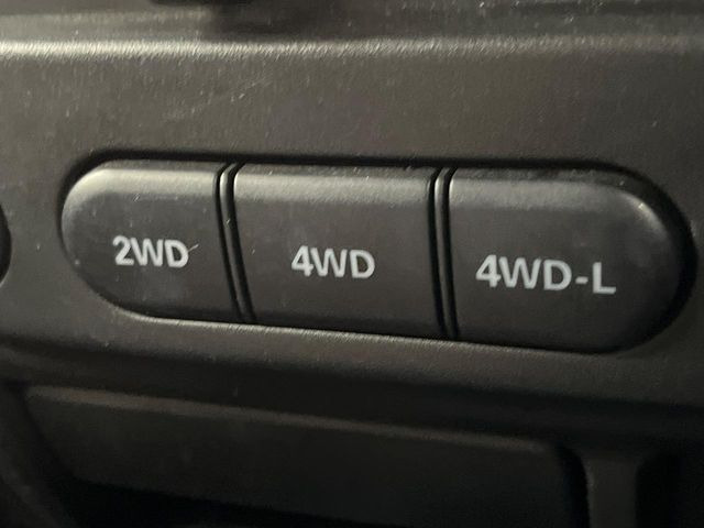 4WD�̂��Ԃł��̂ŁA�ᓹ�ł����S�ł���~��n�n��ɂ��Z�܂��̕��ȊO�ɂ��A�E�B���^�[�X�|�[�c����̕���~��n��֋A�Ȃ����@�������ɂ���������!