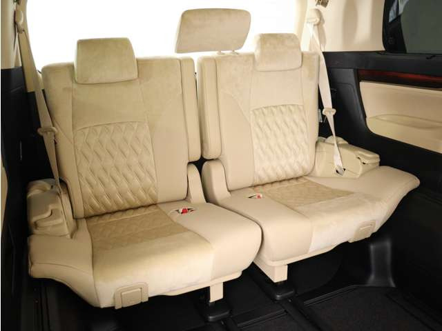�T�[�h�V�[�g���L�X�Ƃ�����Ԃ����p�ӂ��Ă���܂�!�V�[�g�A�����W�ɂāA���K�X�y�[�X����邱�Ƃ��\�ƂȂ��Ă���܂�!�A�����W�p�^�[�����L�x�ŁA�l�X�ȃV�[���ɂ����p���������܂�!