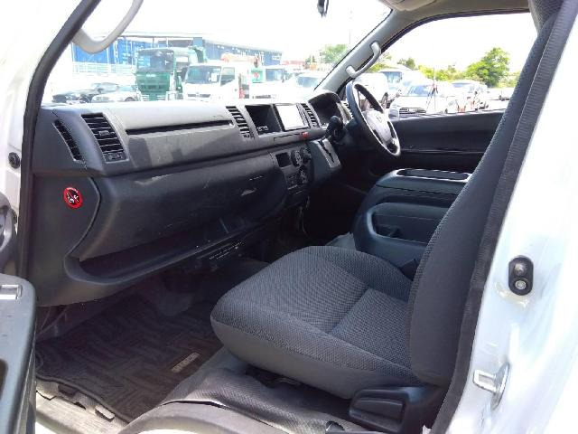 ハイエース2.7 GL ロング ミドルルーフ 4WD