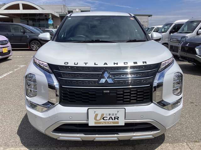 アウトランダーPHEV 2.4 P 4WD