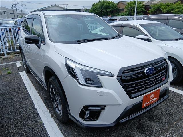 フォレスター1.8 STI スポーツ 4WD