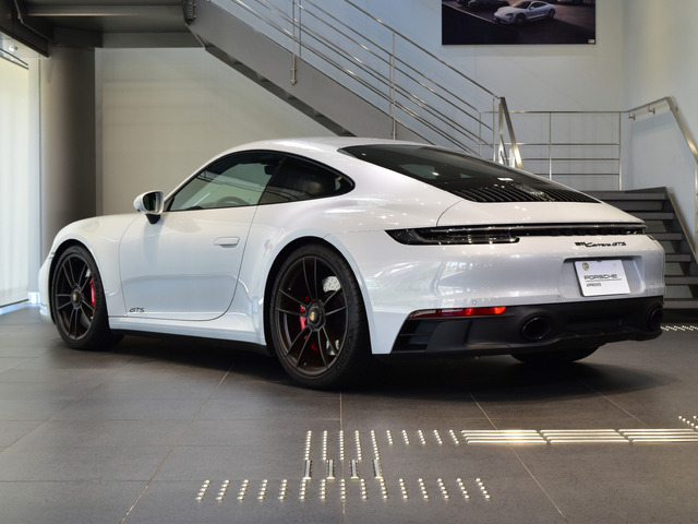 911カレラ GTS