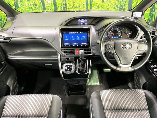 ヴォクシー2.0 ZS 煌II