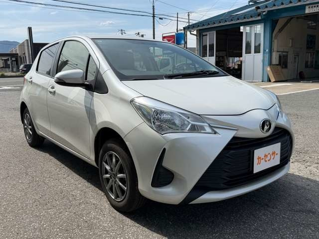 ヴィッツ1.3 F 4WD