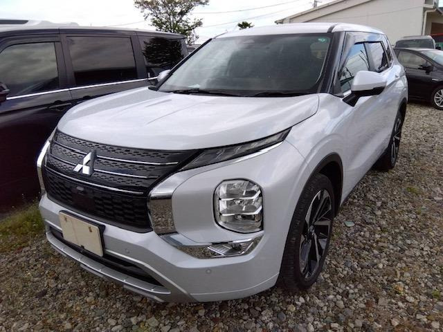 アウトランダーPHEV 2.4 G 4WD
