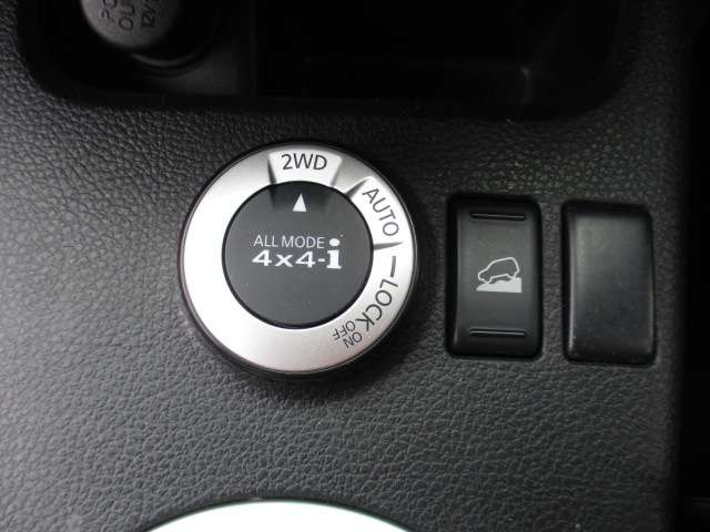 エクストレイル2.0 20GT S ディーゼル 4WD