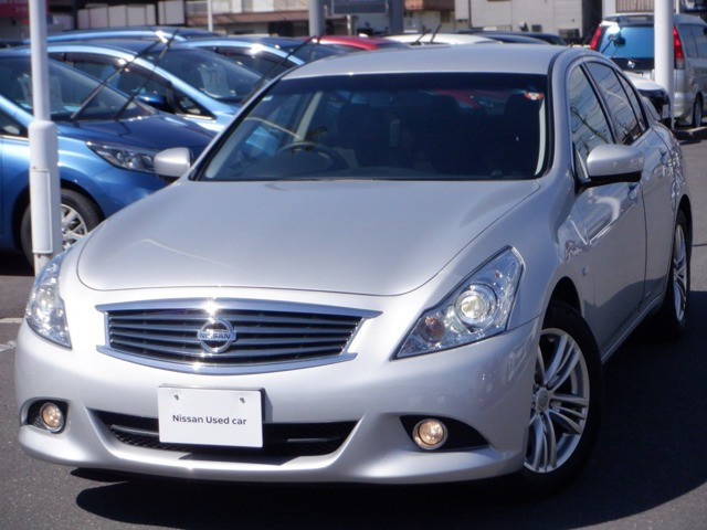 スカイライン2.5 250GT