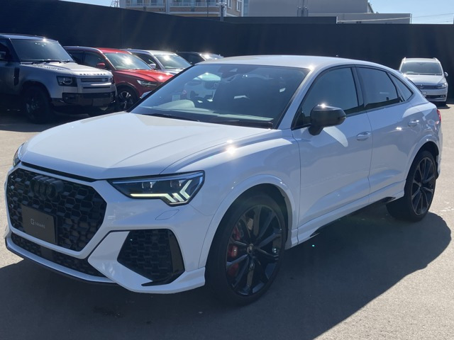 RS Q3スポーツバック