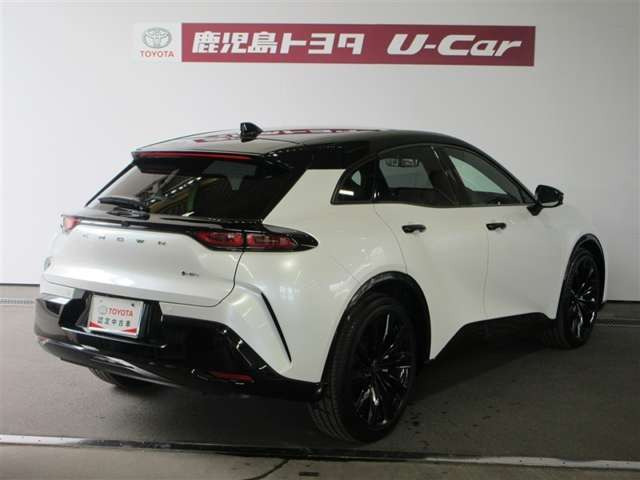 クラウンスポーツ2.5 Z E-Four 4WD