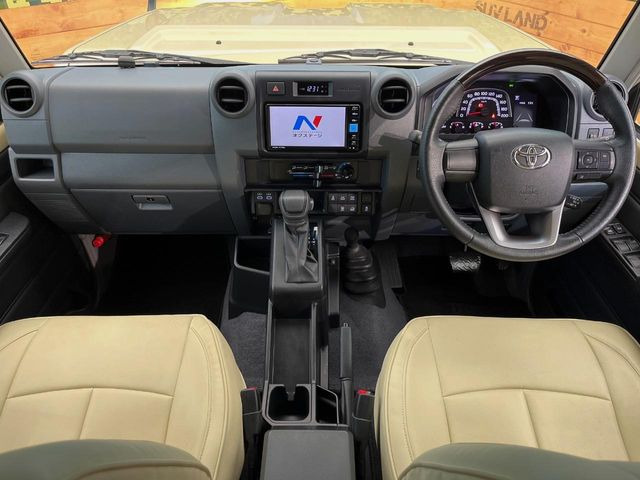 ランドクルーザー702.8 AX ディーゼル 4WD