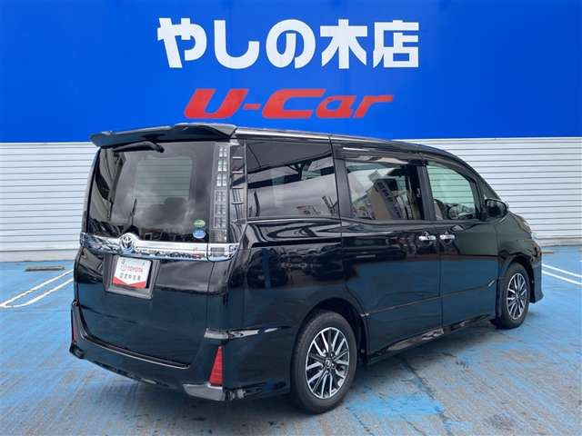 ヴォクシー2.0 ZS 煌