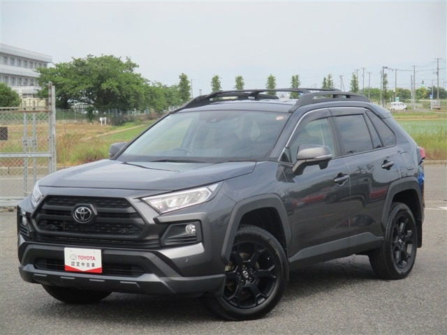 RAV42.0 アドベンチャー オフロードパッケージ 4WD