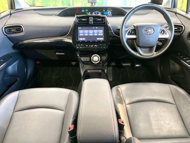 プリウス1.8 S ツーリングセレクション