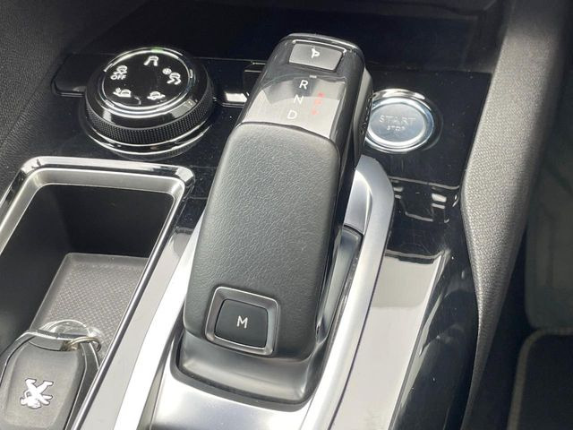 ��MT���[�h�t��AT:�ʏ�͎����ł����Ȃ���ϑ�(�M�A�`�F���W)���h���C�o�[�̑���ɂ���ĈӐ}�I�ɕς�����V�X�e���ł��B����w���i�̃h���C�u�����y���݂��������܂�!