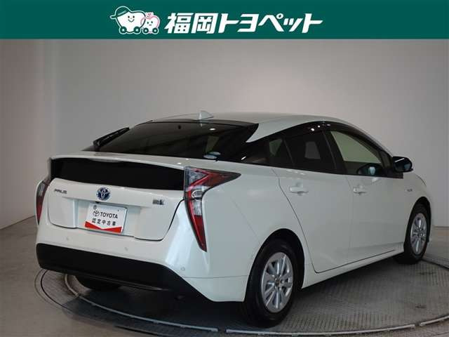 プリウス1.8 S