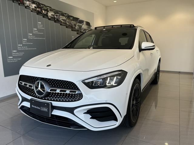 GLAクラスGLA200 d 4マチック アーバン スターズ 4WD
