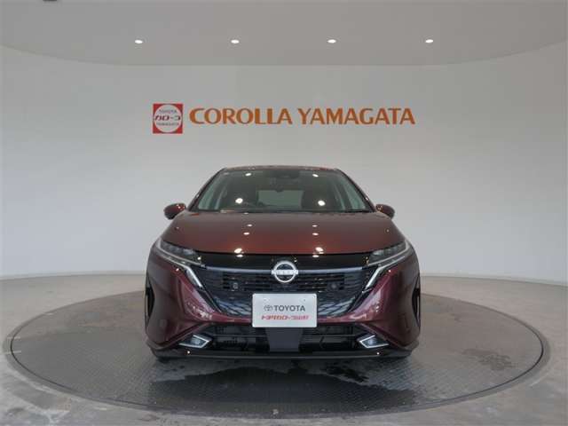 ノートオーラ1.2 G FOUR レザーエディション 4WD