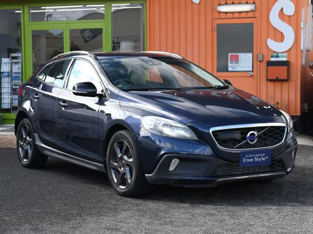 V40クロスカントリーT5 4WD