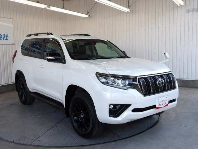 ランドクルーザープラド2.8 TX Lパッケージ ブラックエディション ディーゼル 4WD