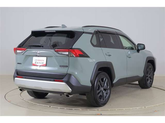 RAV4