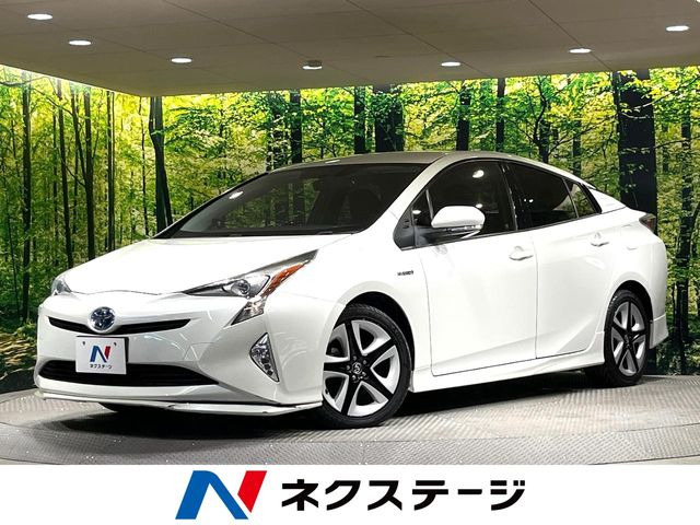 プリウス1.8 S