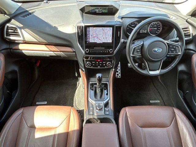 フォレスター2.0 アドバンス 4WD