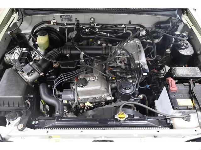 ハイラックスサーフ2.7 SSR-X 4WD