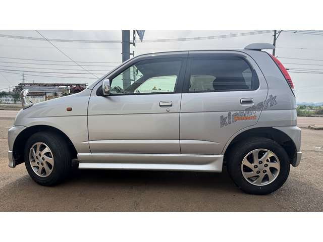 テリオスキッドキスマークX 4WD