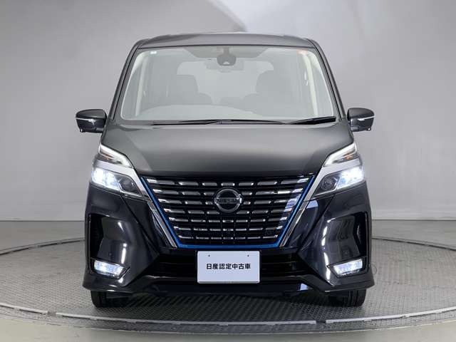 セレナ1.2 e-POWER ハイウェイスターV