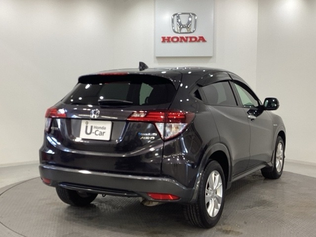 ヴェゼル1.5 ハイブリッド X 4WD