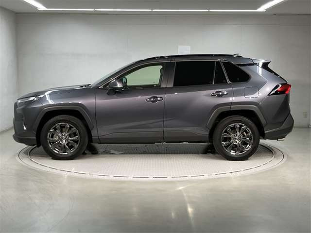 RAV42.5 ハイブリッド G E-Four 4WD