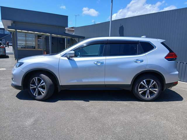 エクストレイル2.0 20Xi 4WD