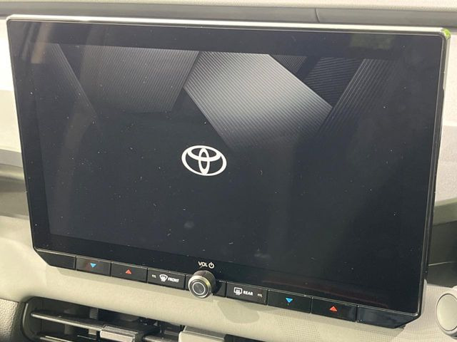 �y12.9�C���` �f�B�X�v���C�I�[�f�B�I�z���ʂ̃f�B�X�v���C��AppleCarPlay��AndroidAuto�����p�\�B�傫�ȉ�ʂŃX�}�z�i�r�A�v���������p���������܂���